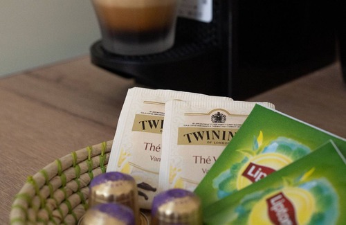 Saint-Lazare Apartment | ⭐️ Marseille Désirée-Centre-La Joliette-TGV station⭐️