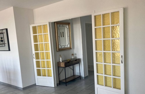 Saint-Andre Apartment | Marseille getaway