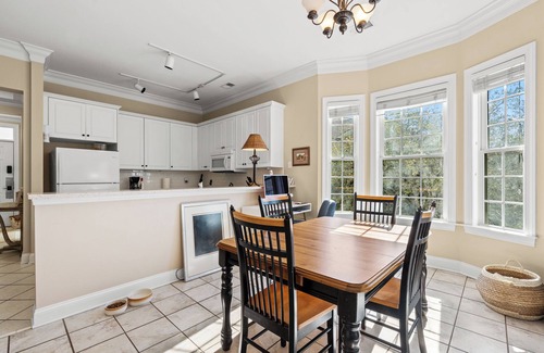 Litchfield by the Sea Villa | MARSH HAWK 5c - 3 bedroom in LBTS w beach, bike trails, fishing, pools & golf!