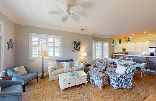 Litchfield by the Sea Villa | Marsh Hawk Escape Charming 3 BR Villa Marsh Views