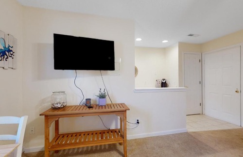 St. James Hotel | Marsh Winds Circle Condos, #1005B