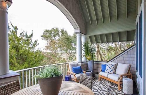 Keepers Landing House | Marsha Marsha Marsha 4 Bedroom Marsh front, Dock, Gorgeous Views. Sleeps 12!