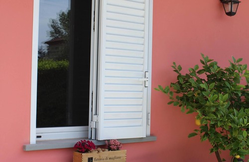 Capannori Apartment | Marta Sul Melo - Studio Apartment Fuoco