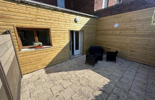 Cambrai Apartment | Martin Appartement Cambrai avec cour