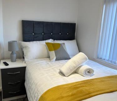 Middlesbrough House | Marvellous Double Rooms