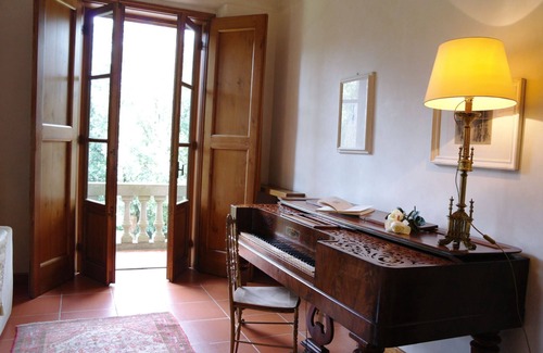 Gambassi Terme Villa | Marvellous Villa near San Gimignano with stunning infinity Pool, big private parc and AC. Wedding ve