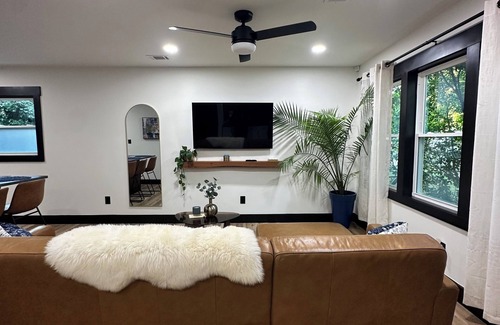Paw Creek House | Marvelous 3-bedroom house with AC in Charlotte
