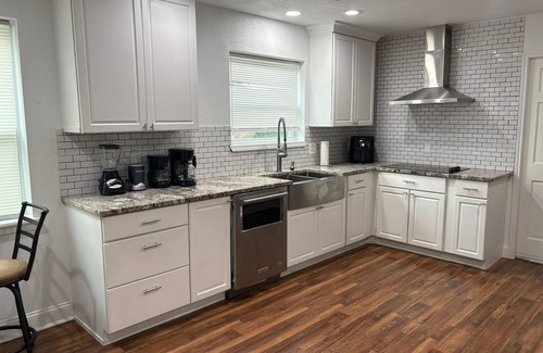 Ponderosa Forest House | Marvelous 5-bedroom house with AC in Houston