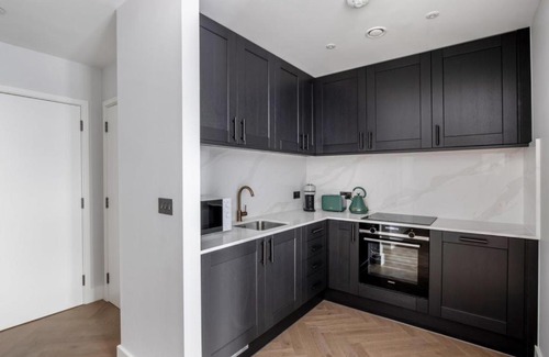 Marylebone Apartment | Marvelous Apartment by Regent's Park - Up to 6 People