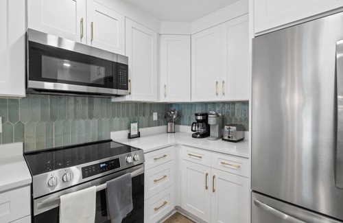 Mexico Beach House | Marvelous NEW 4-bedroom 4.5 bathroom townhome 100 steps from Mexico Beach