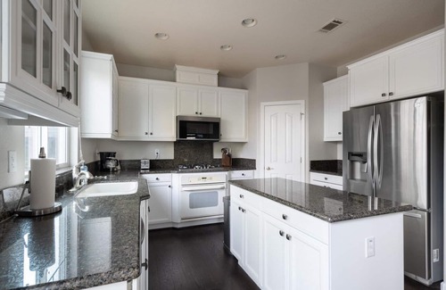 San Ramon House | Marvelous San Ramon 4BR w/Patio, nr Sports & Playgrounds, by Blueground