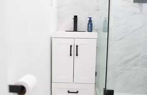 Northeast Miami Apartment | Marvelous studio with AC in vibrant Miami