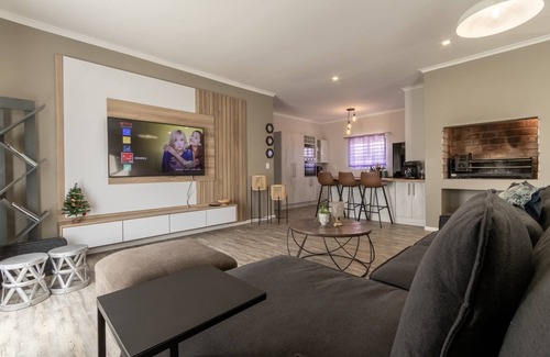 Langstrand House | Marvelous3-bedroom familyfriendly selfcatering inWalvis Bay,30kmfrom Swakopmund!