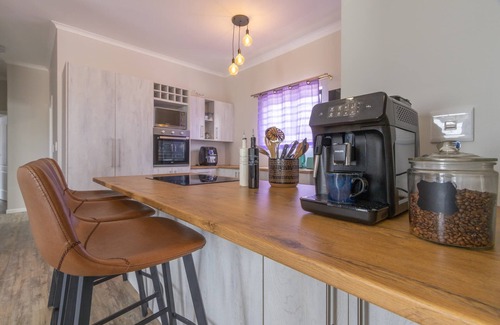 Langstrand House | Marvelous3-bedroom familyfriendly selfcatering inWalvis Bay,30kmfrom Swakopmund!