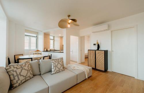 Santo Condestavel Apartment | Mary Pink - NO 2B - Charming Two-Bedroom Apartment