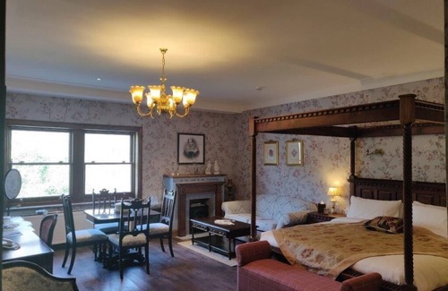 Letterfinlay Bed & Breakfast | Mary Queen Of Scots Suite