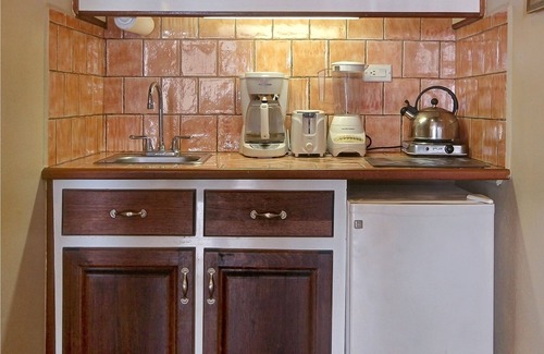 Simpson Bay Hotel | Mary's Boon Beach Resort & Spa