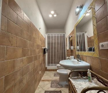 Sennori Apartment | Maryel Sardinia con Giardino