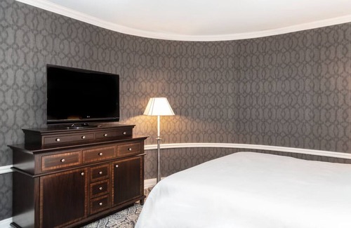 Historic District Hotel | Maryland Inn King, Historic Inns, Fireplace, Elegant Dining, Waterfront Proximity