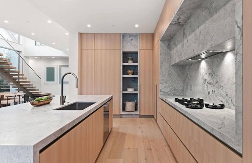 Carthay Circle House | Maryland Modern - Architectural Masterpiece with Indoor & Outdoor Harmony
