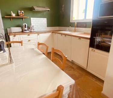 Drome Sud Provence Bed & Breakfast | Mas Belvega