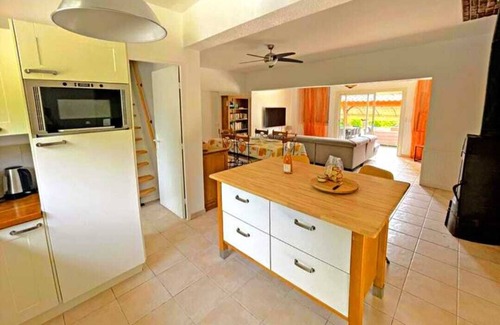 Correns Other | MAS DE Basson