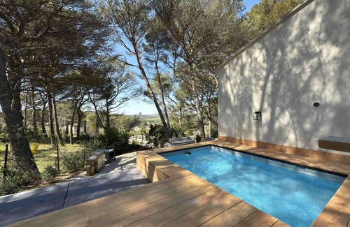 Ventabren House | Mas de l'Esquirou in the heart of Provence, just outside Aix-en-Provence
