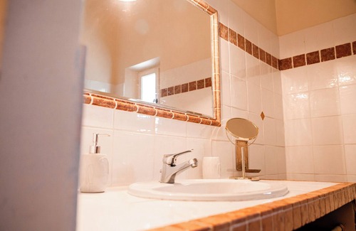 Salon-de-Provence Hotel | Mas de Lure