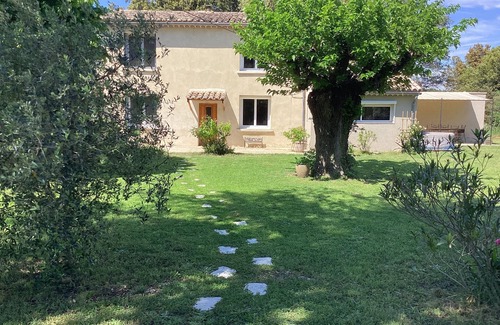 La Baume-de-Transit House | Mas des Chênes