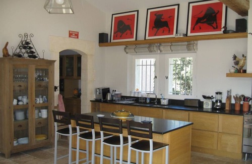 Eygalieres Villa | Mas des Collines