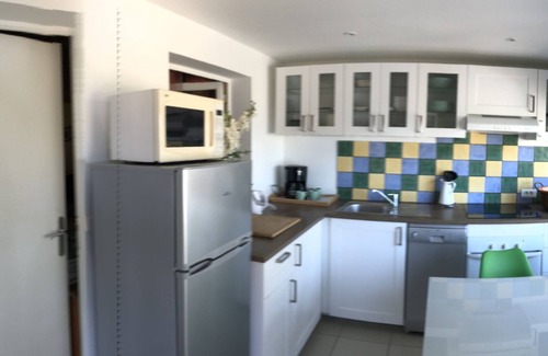 Montagnac Apartment | Mas des Micocouliers