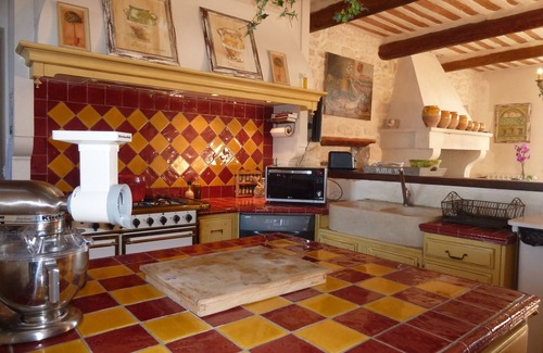 Pernes-les-Fontaines Other | Mas du Palladau in Provence with swimming pool for 18 people, ideal for family or friends