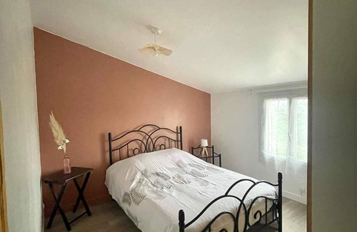 Dauphin Other | MAS LA BELLA VISTA - TIME TO LIVE