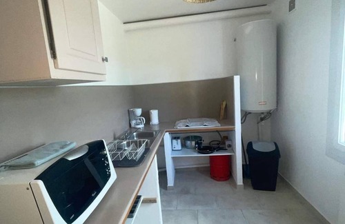 Dauphin Other | MAS LA BELLA VISTA - TIME TO LIVE