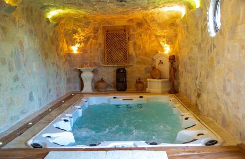 Montlaux House | Mas Mont-Laure Jacuzzi, Pool & Tranquility