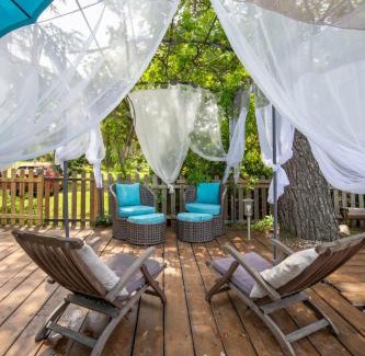 Le Thor Villa | Mas provençal 14 personnes - parking privé