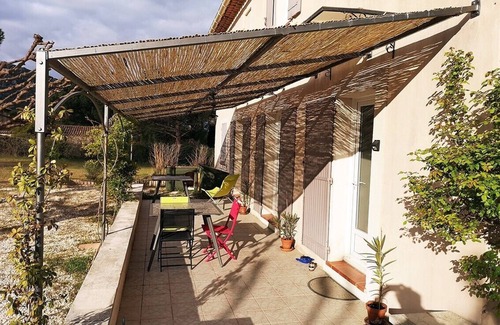 Maubec House | Mas Provençal au Calme au Pied du Luberon