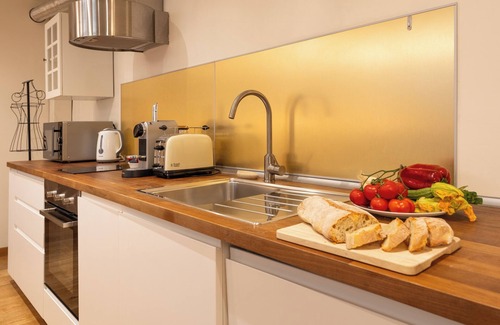 Duomo Apartment | Mascagni Apartment - Palazzo D'Ambra Historical Residence
