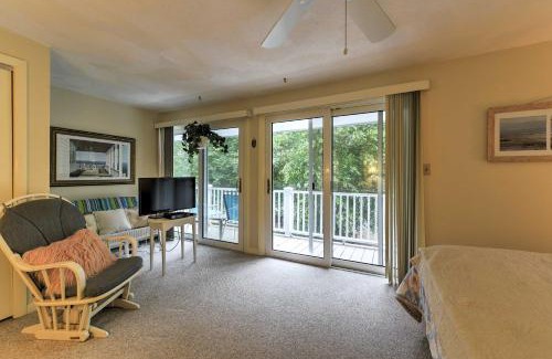 Mashpee House | Mashpee House with Wraparound Deck Steps to Beach!