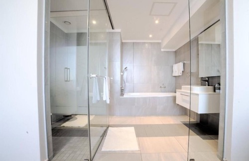 Greater Johannesburg Metropolitan Area Apartment | Masingita Towers - Luxury Double Room