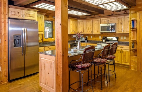 Massanutten House | Massanutten Lodge w/Cathedral Ceilings & Games