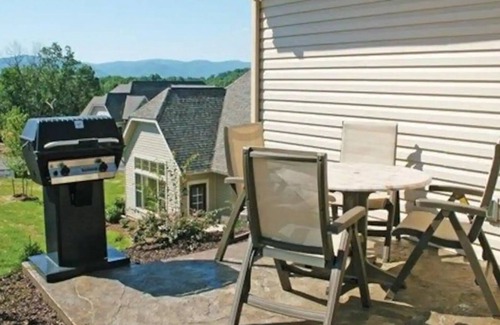 McGaheysville House | Massanutten Regal Vistas 2BR