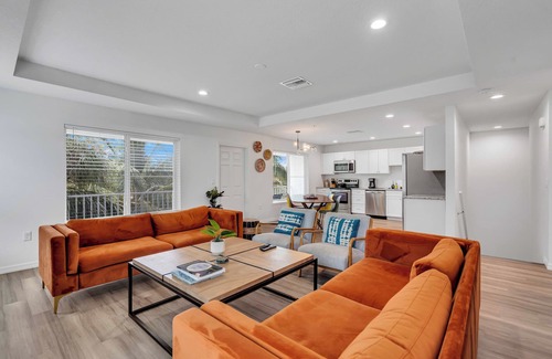 Whitney Beach House | Massive Bradenton Oasis, 2 Private Pools, Hot Tub, Gargae & Sleep16+