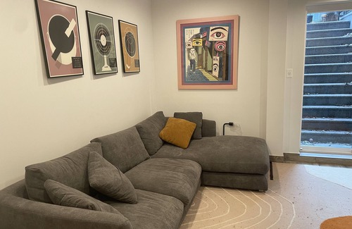 Greenpoint Apartment | Massive duplex with gorgeous backyard in Greenpoint few min from subway