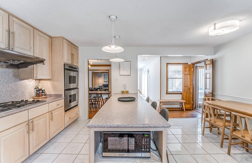East Memphis House | Massive Home in East Memphis