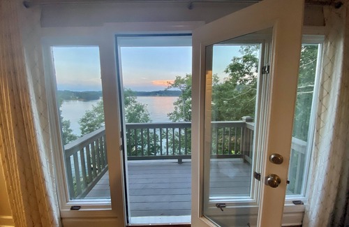 Gainesville House | Massive Lakehouse - Infinity Pool, Hot Tubs, Dock, Firepit