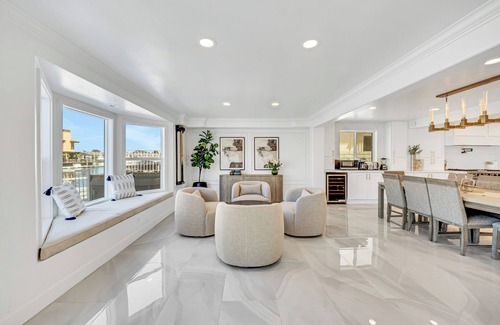 Huntington Harbour House | Massive Waterfront Mansion HB - Hot Tub Kayak!