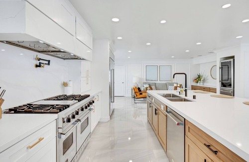 Huntington Harbour House | Massive Waterfront Mansion HB - Hot Tub Kayak!