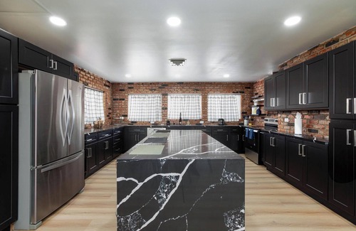 Las Vegas House | Master Bedroom in Women Only Shared House withPrivate Bathroom