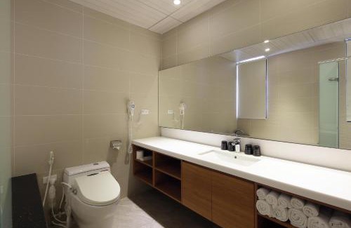 Wujie House | Master Homestay